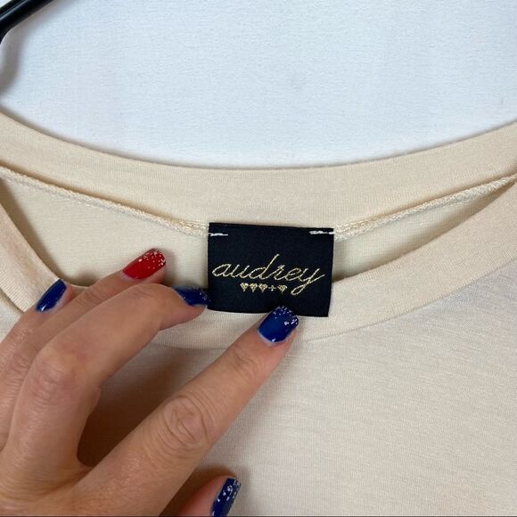 Womens top   - Picture 6 of 6